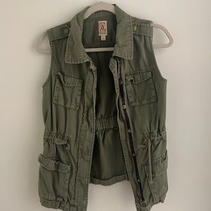 Army Jacket Vest 💚